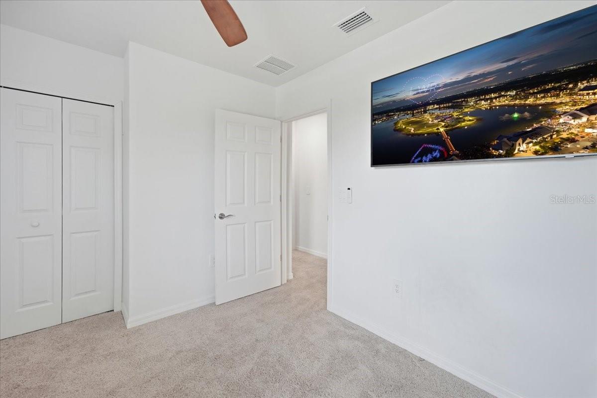 1872 Stern, Sarasota, FL 34240