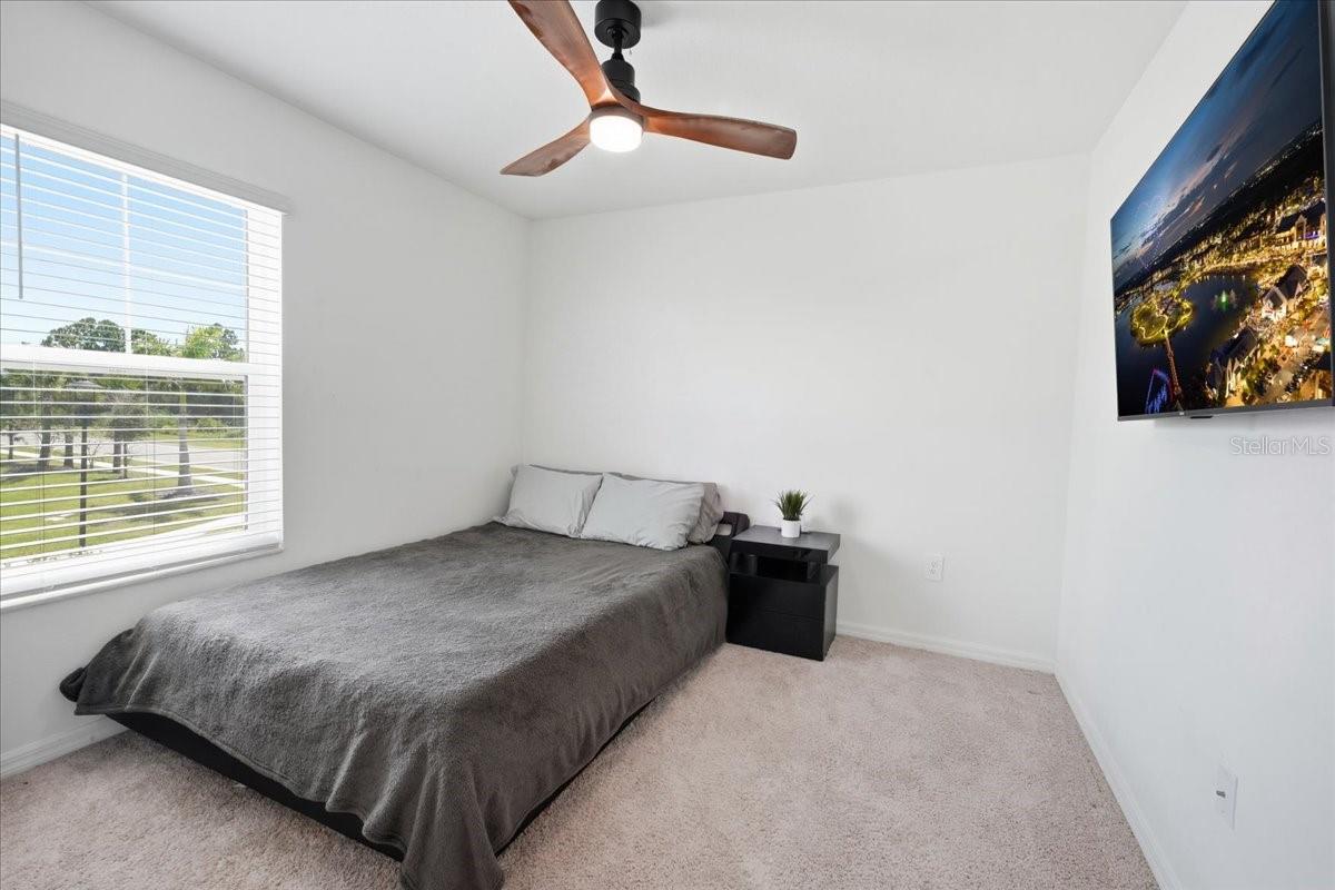 1872 Stern, Sarasota, FL 34240