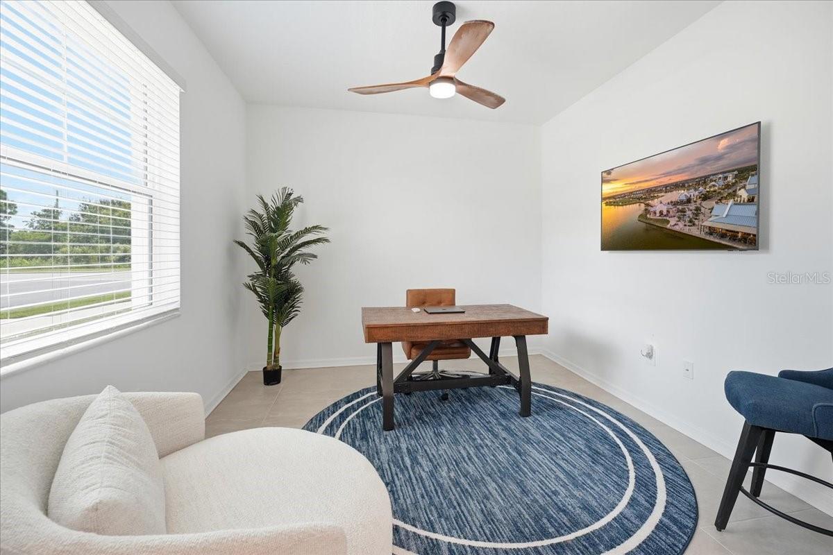 1872 Stern, Sarasota, FL 34240