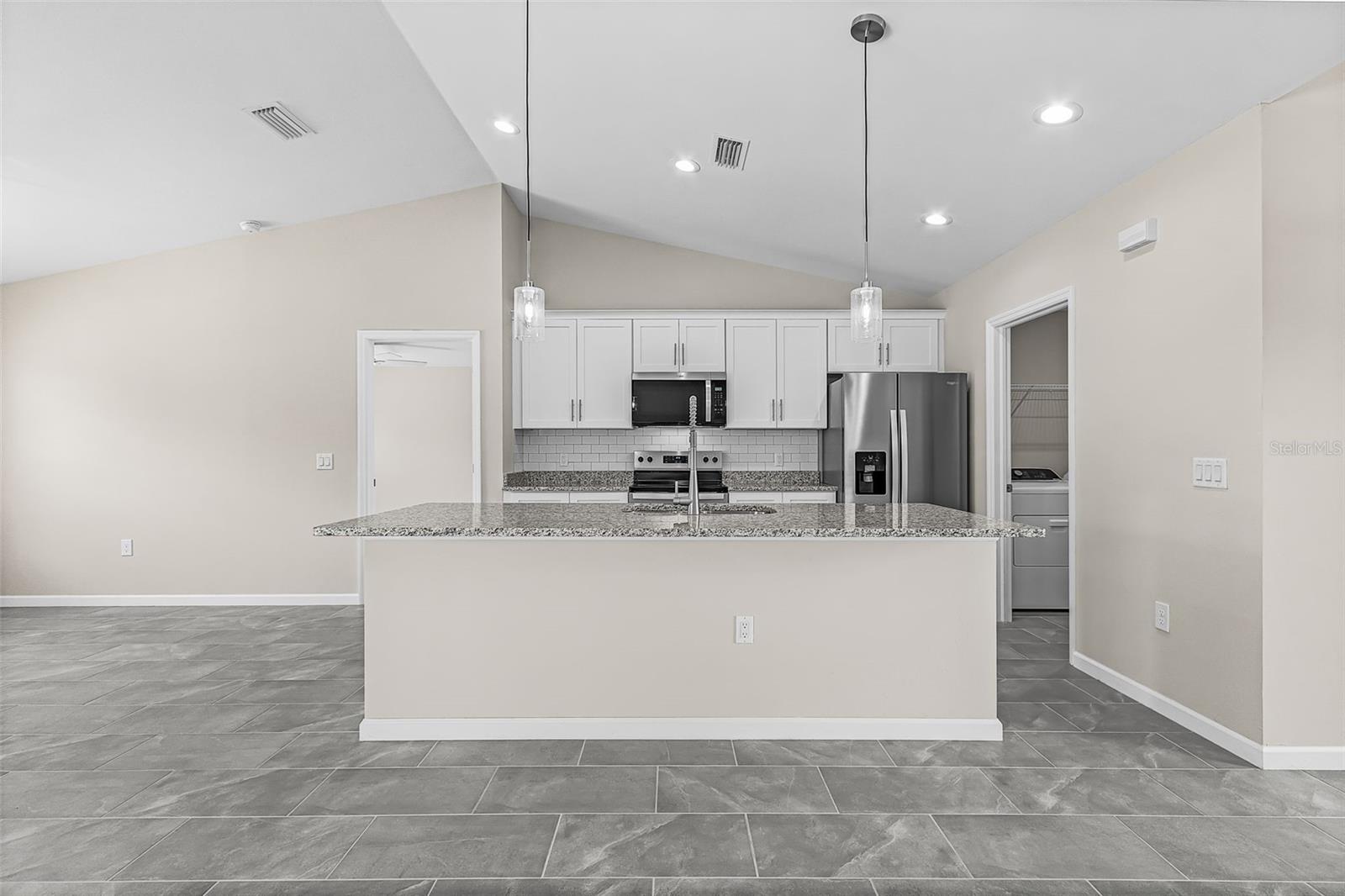 2305 34, Cape Coral, FL 33993
