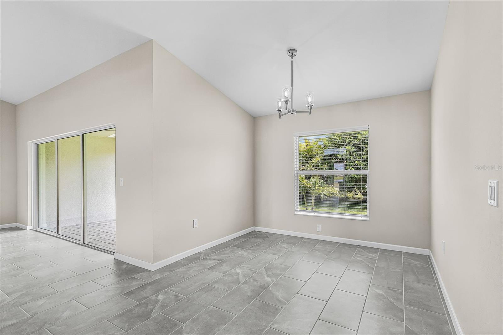 2305 34, Cape Coral, FL 33993