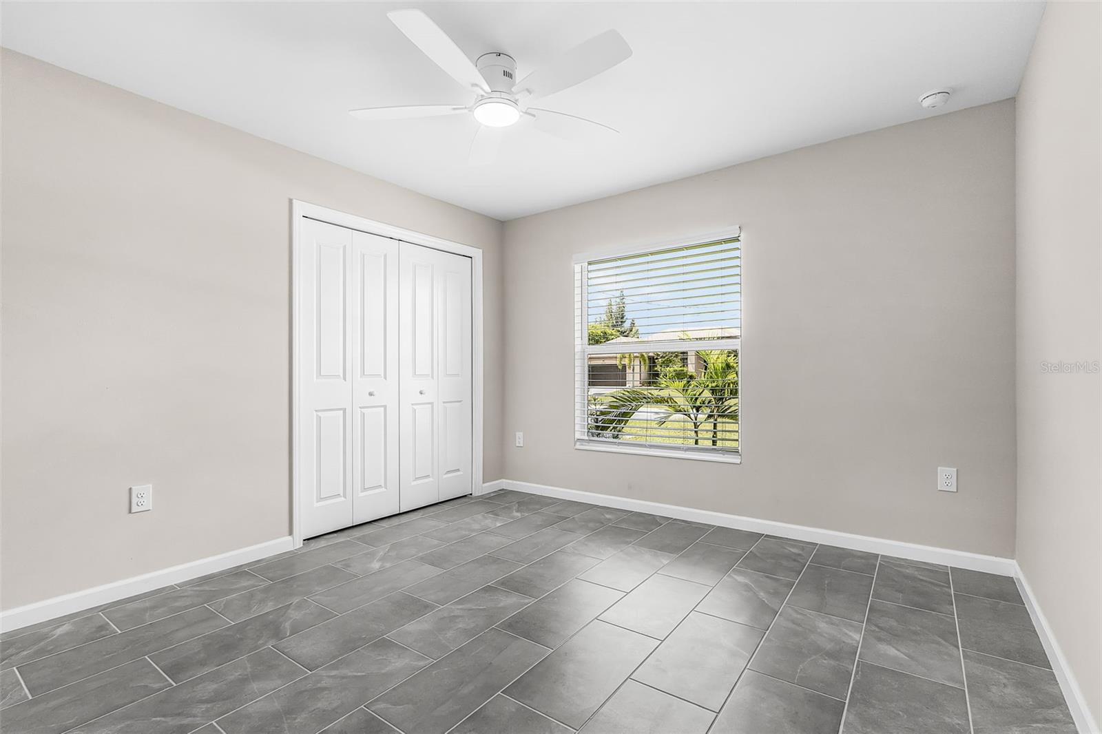 2305 34, Cape Coral, FL 33993
