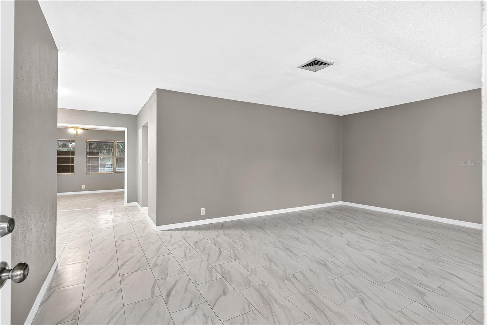 2055 Maravilla, Fort Myers, FL 33901