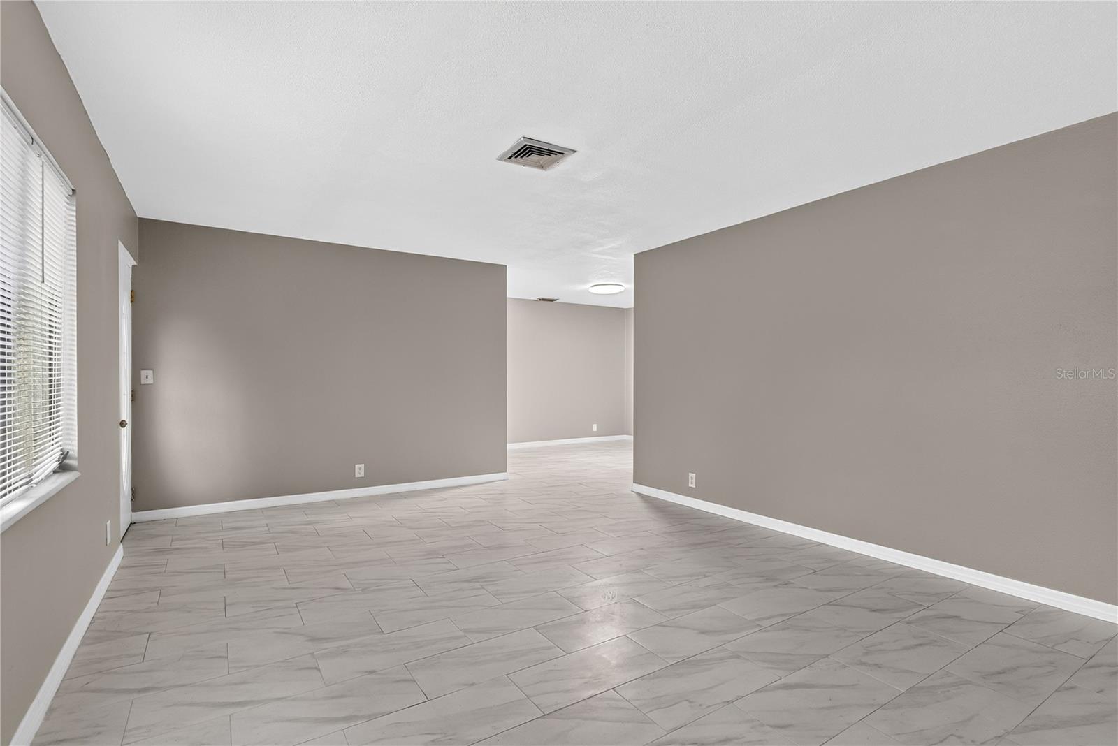 2055 Maravilla, Fort Myers, FL 33901