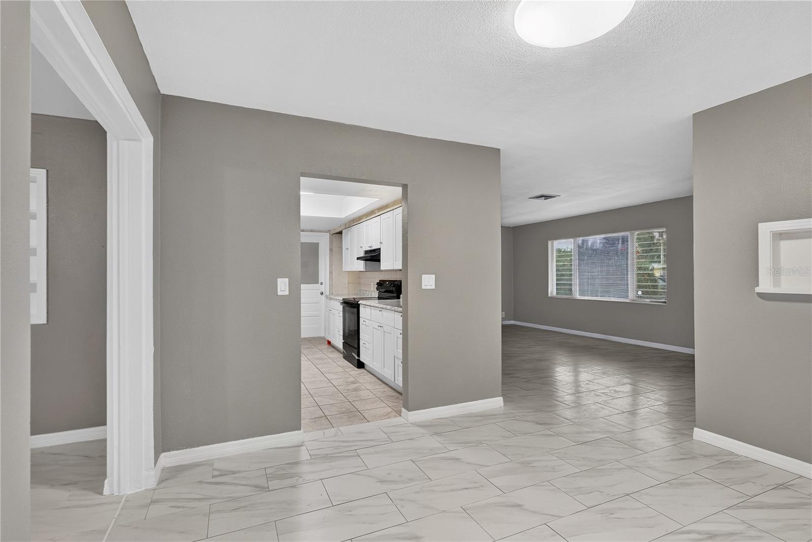 2055 Maravilla, Fort Myers, FL 33901