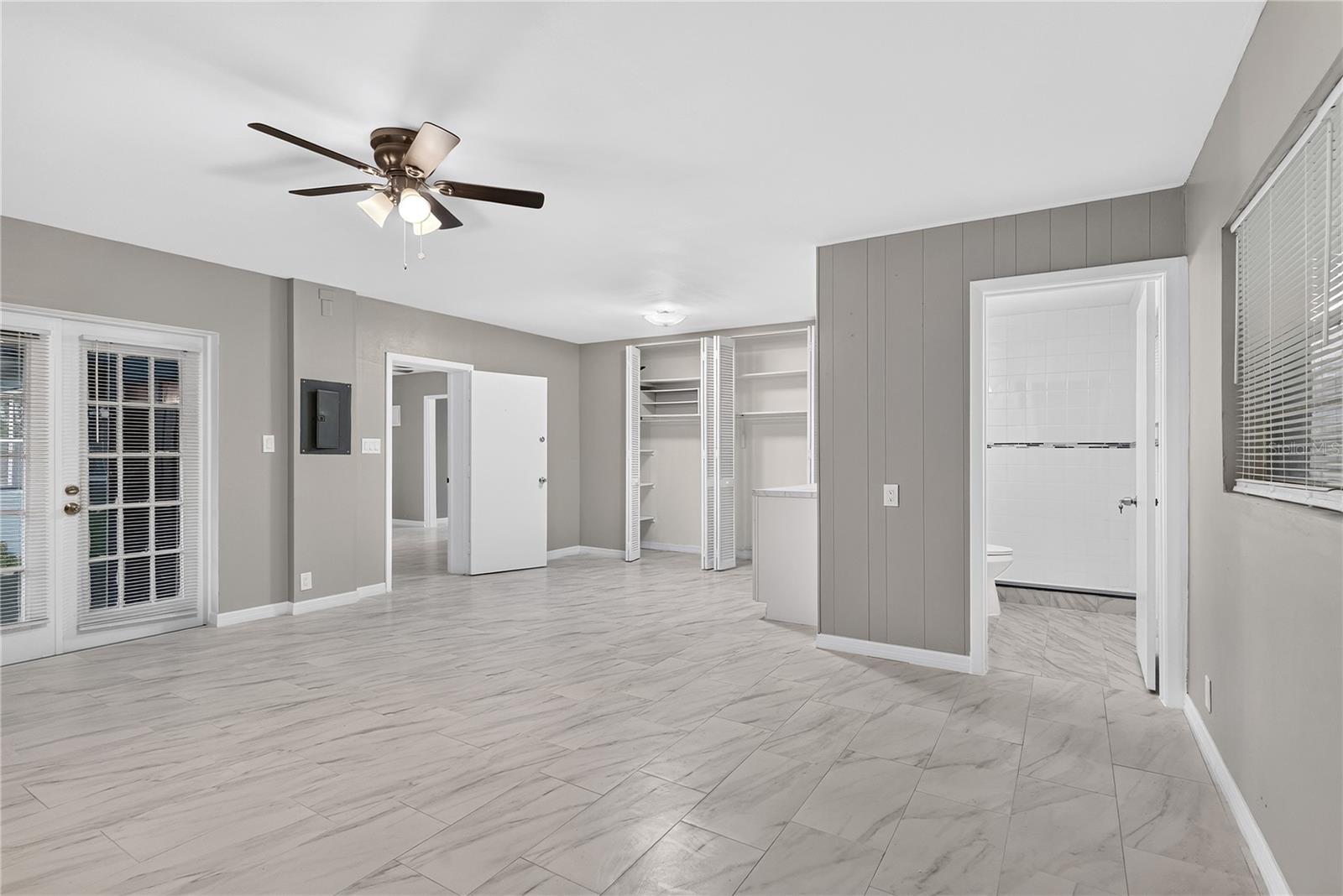 2055 Maravilla, Fort Myers, FL 33901