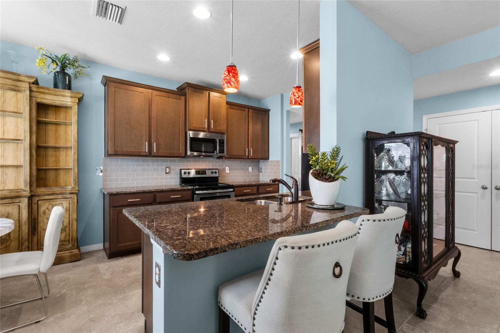 8312 Enclave Unit 103, Sarasota, FL 34243