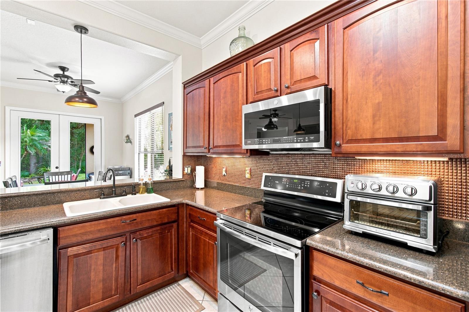 776 Barcelona Dr, Poinciana, FL 34759