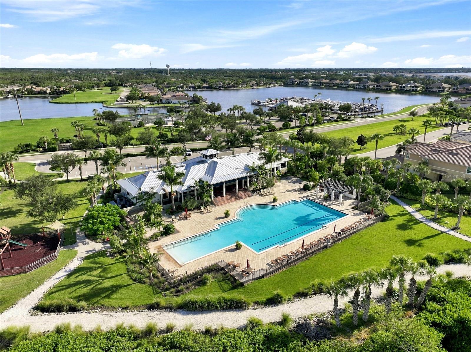 5057 Lake Overlook, Bradenton, FL 34208