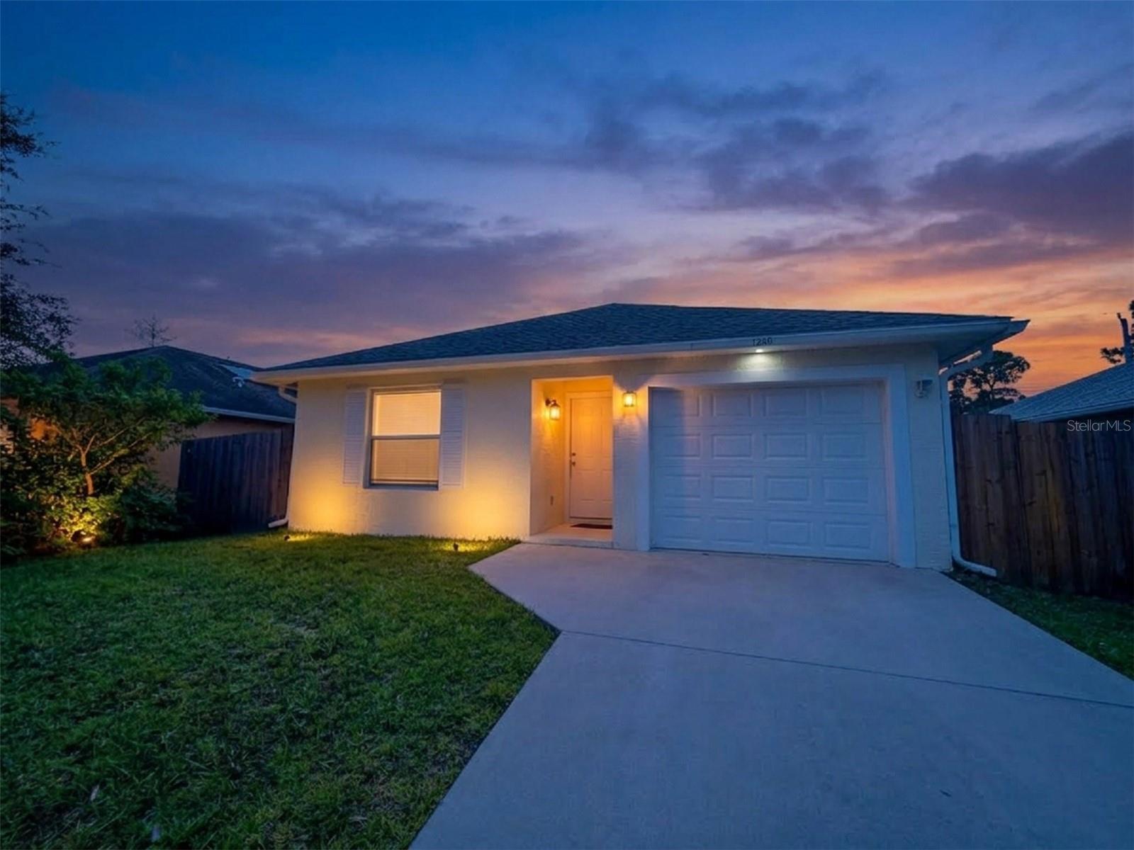 1240 12th, Vero Beach, FL 32962