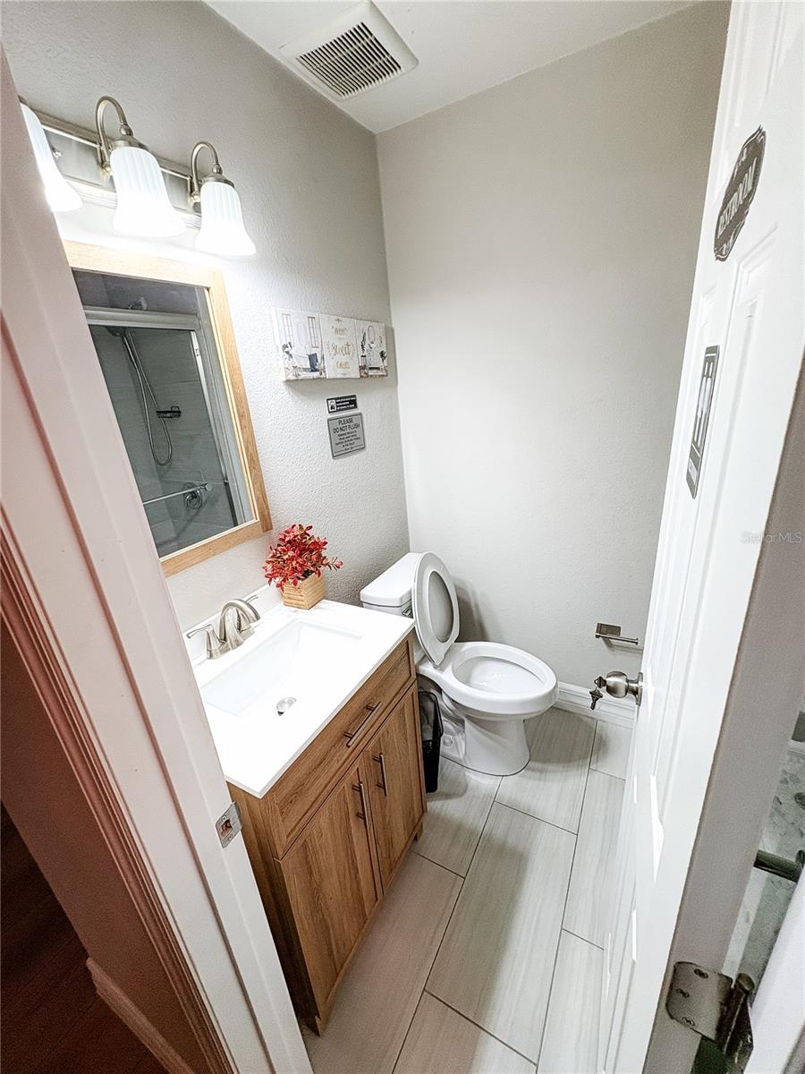 6324 Lorenzo, Orlando, FL 32818