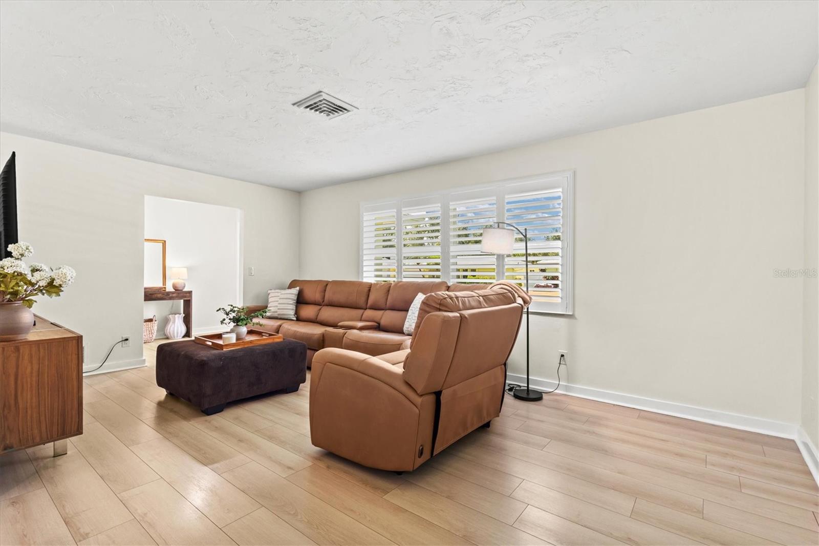 2923 Concord, Sarasota, FL 34231