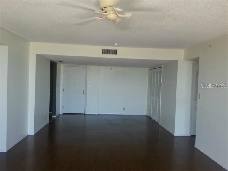 255 Dolphin Unit 710, Clearwater, FL 33767