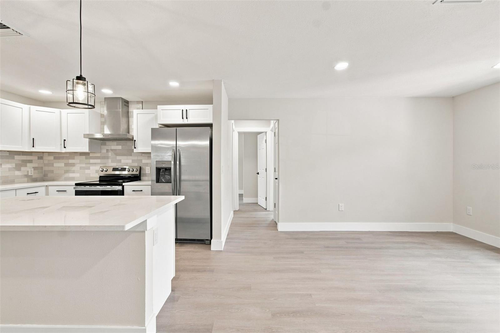 216 23rd, Bradenton, FL 34208