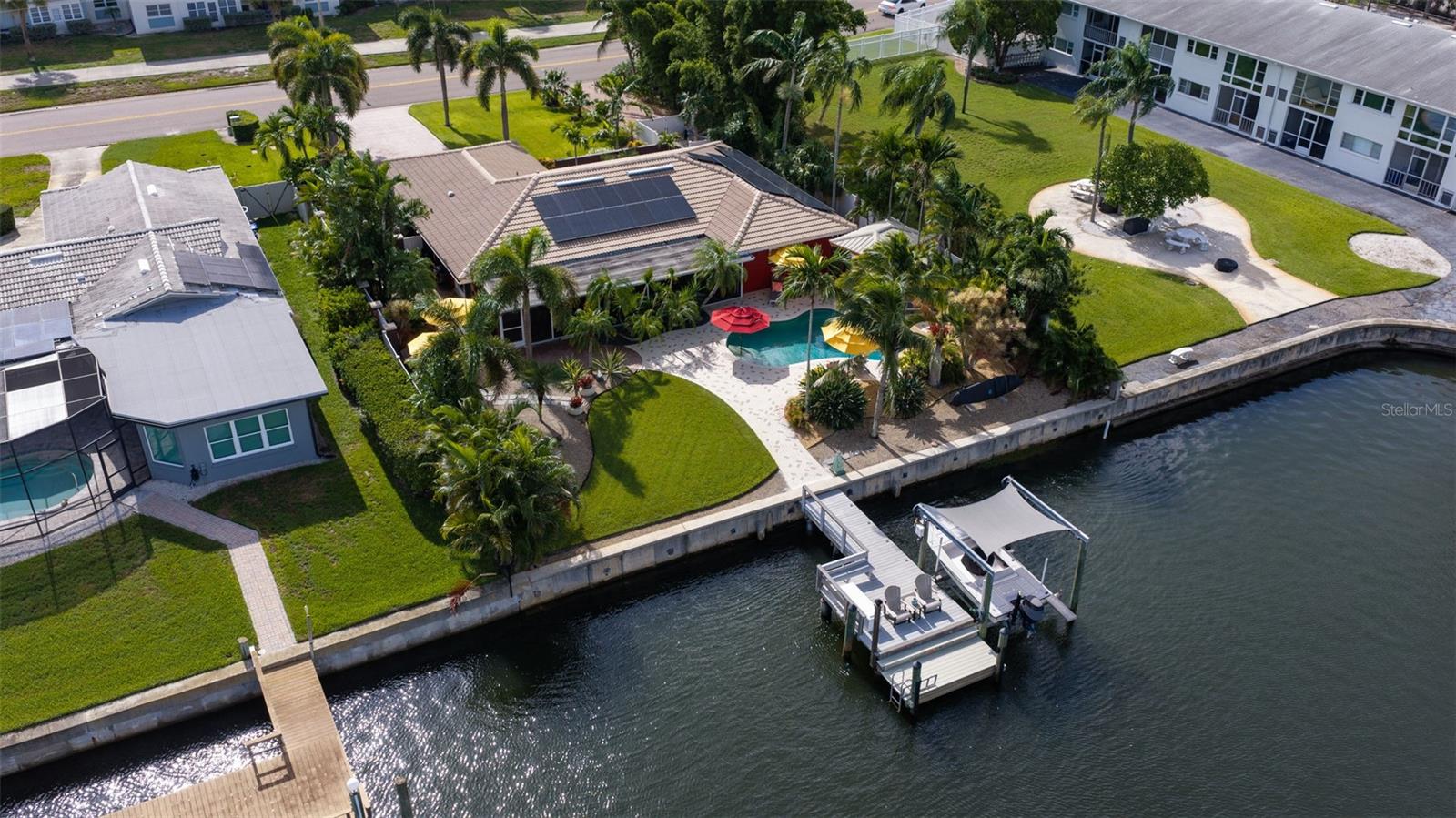 4501 37th, St Petersburg, FL 33711