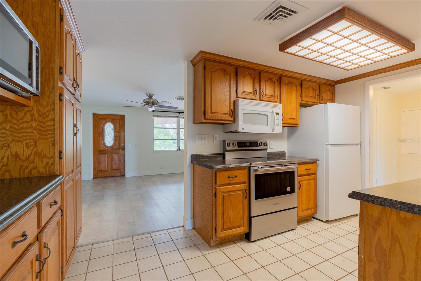 605 Barnes, Nokomis, FL 34275