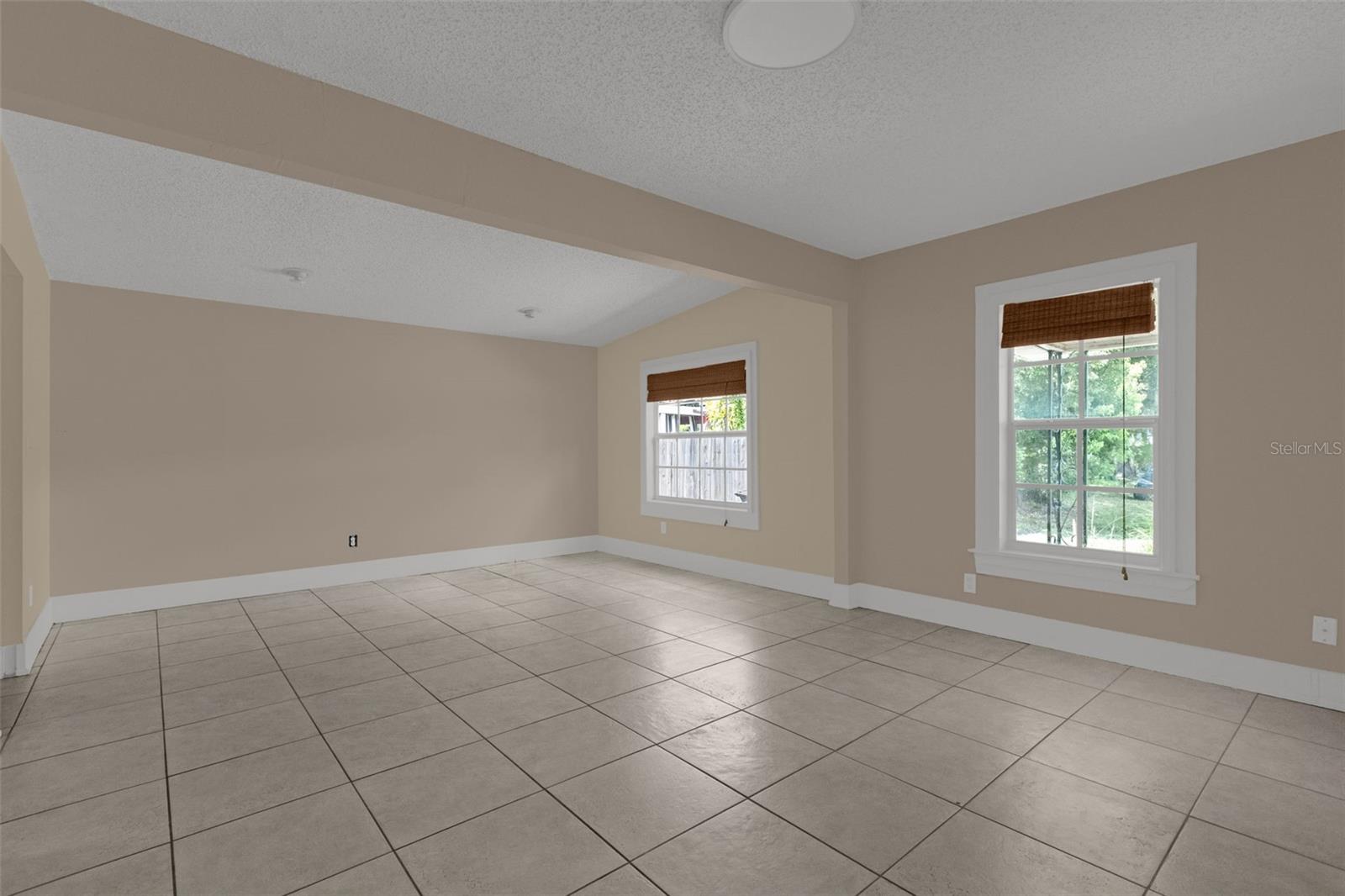 1232 Livingston, Orlando, FL 32803