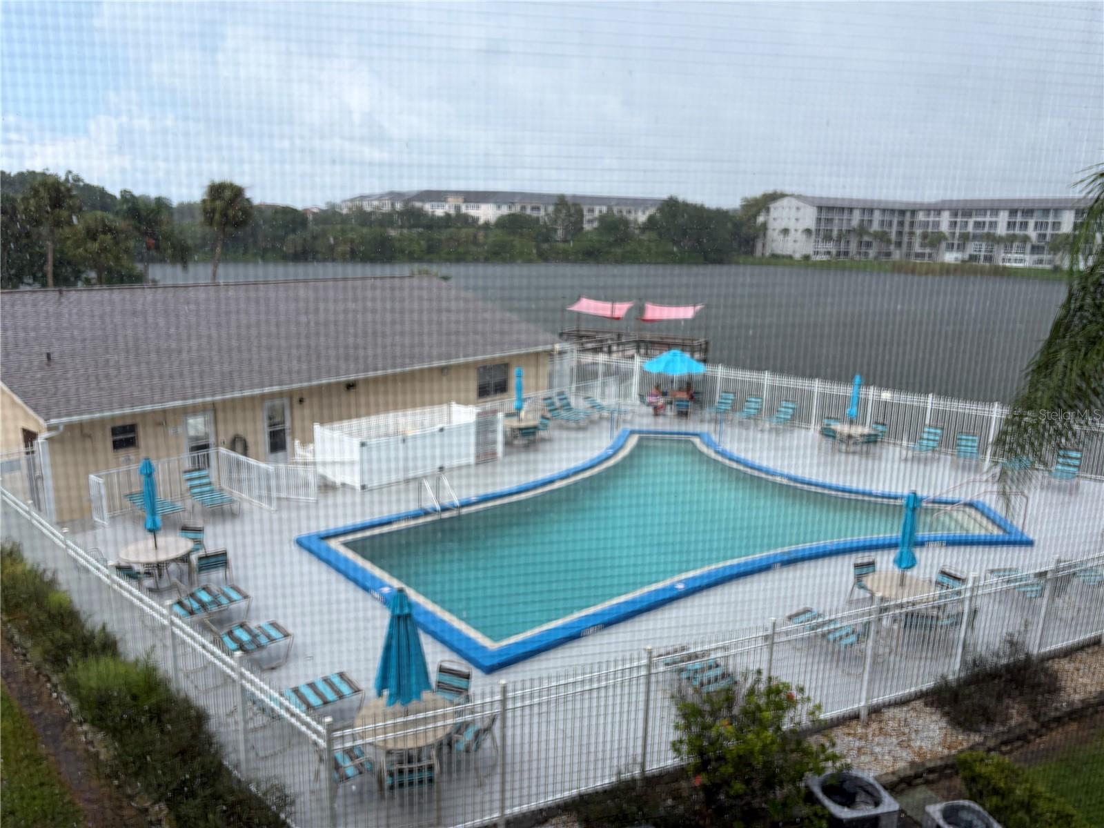 3753 Lake Bayshore Unit 305, Bradenton, FL 34205