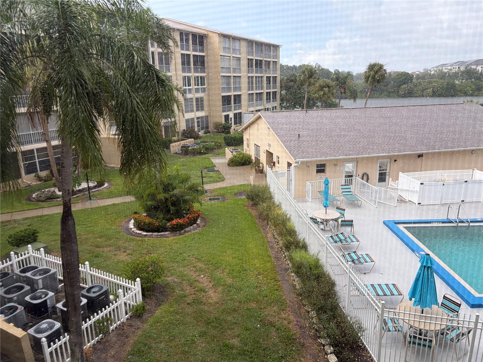 3753 Lake Bayshore Unit 305, Bradenton, FL 34205