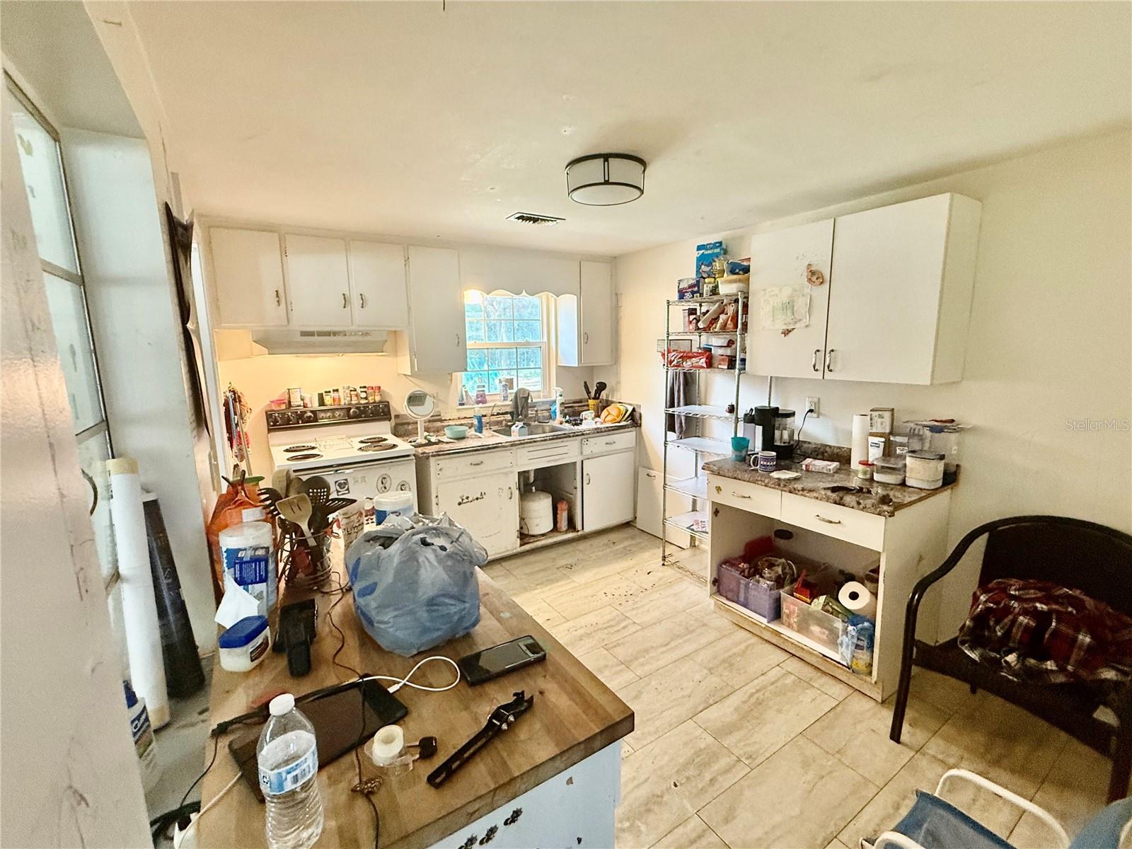 255 Valencia, Debary, FL 32713