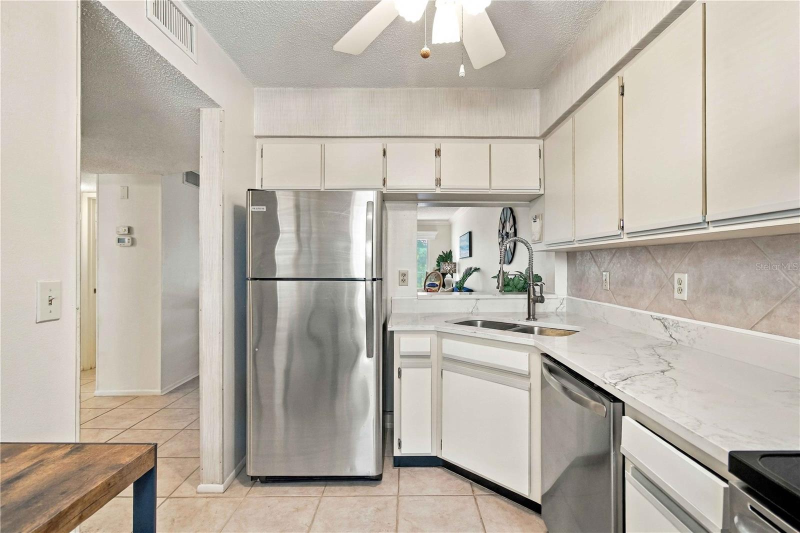 7294 Cloister Unit 23, Sarasota, FL 34231