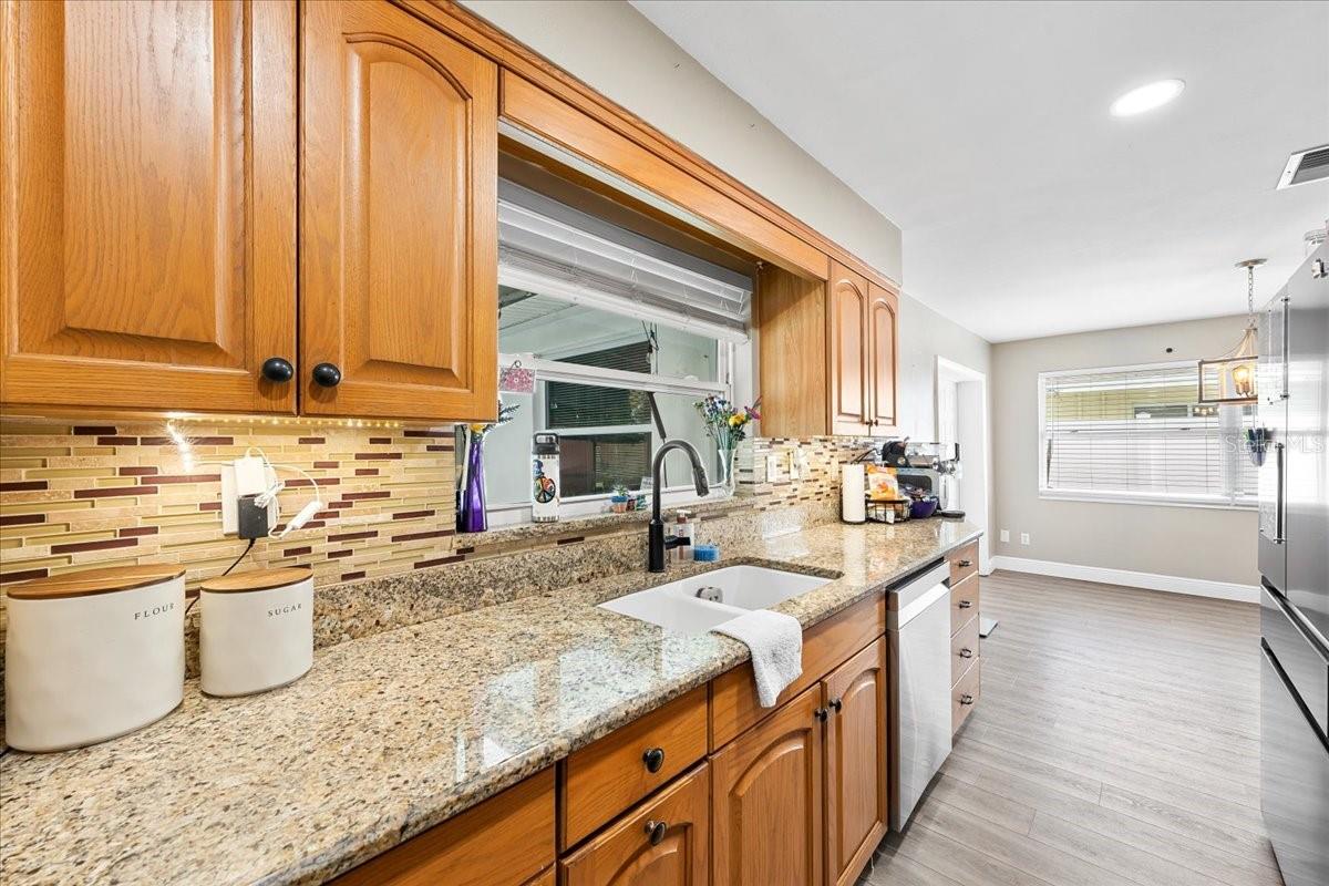 490 Lake, Largo, FL 33771