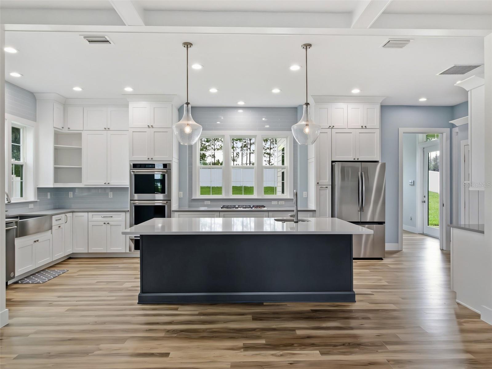 7956 Lake Nellie, Clermont, FL 34714