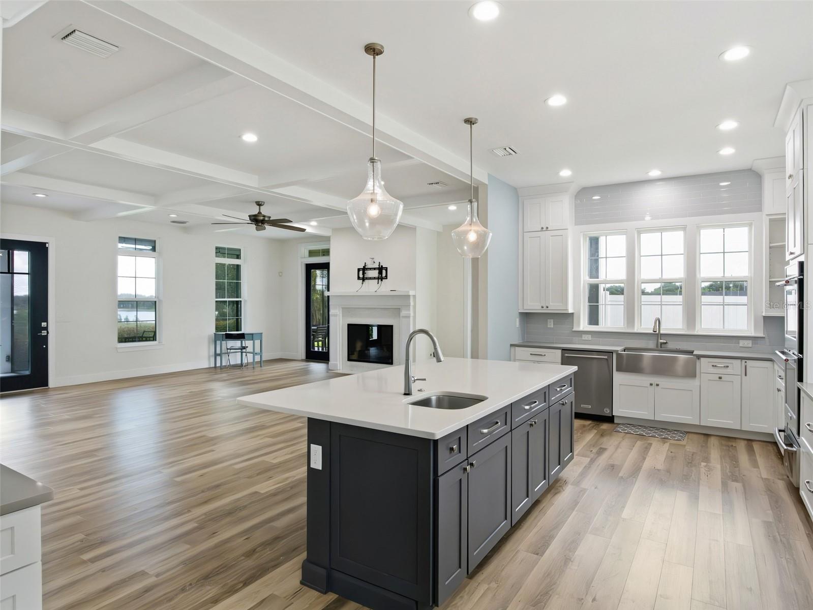 7956 Lake Nellie, Clermont, FL 34714