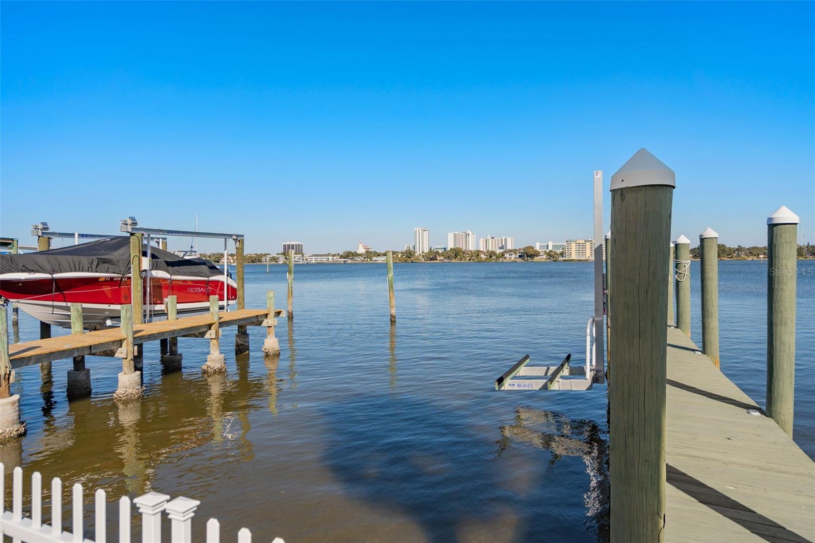 241 Lexington, Daytona Beach, FL 32114