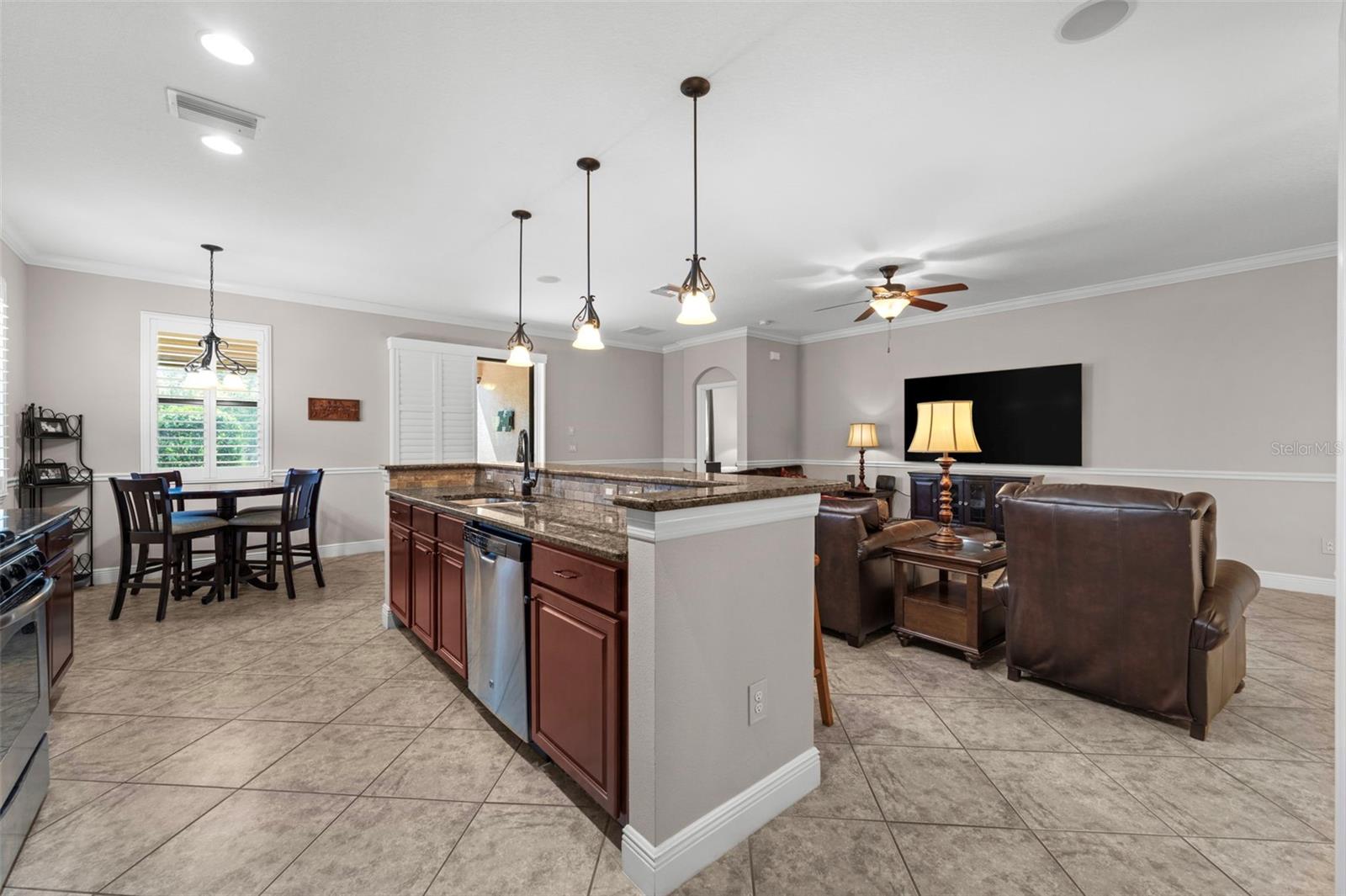 8212 36th, Sarasota, FL 34243