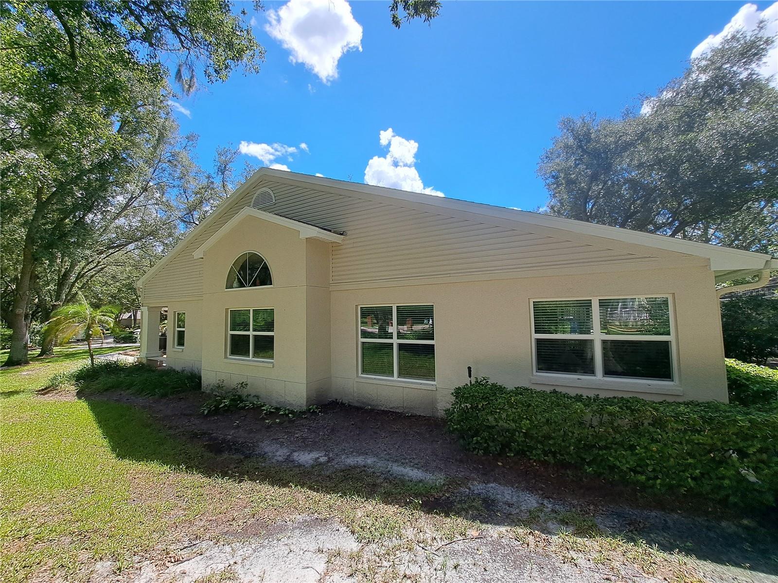 5316 Lochmead, Zephyrhills, FL 33541