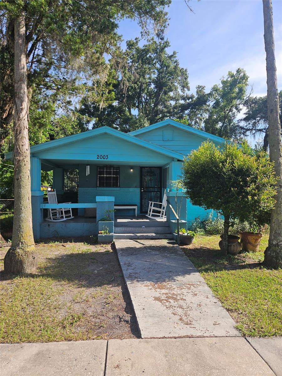 2003 Ellicott, Tampa, FL 33610