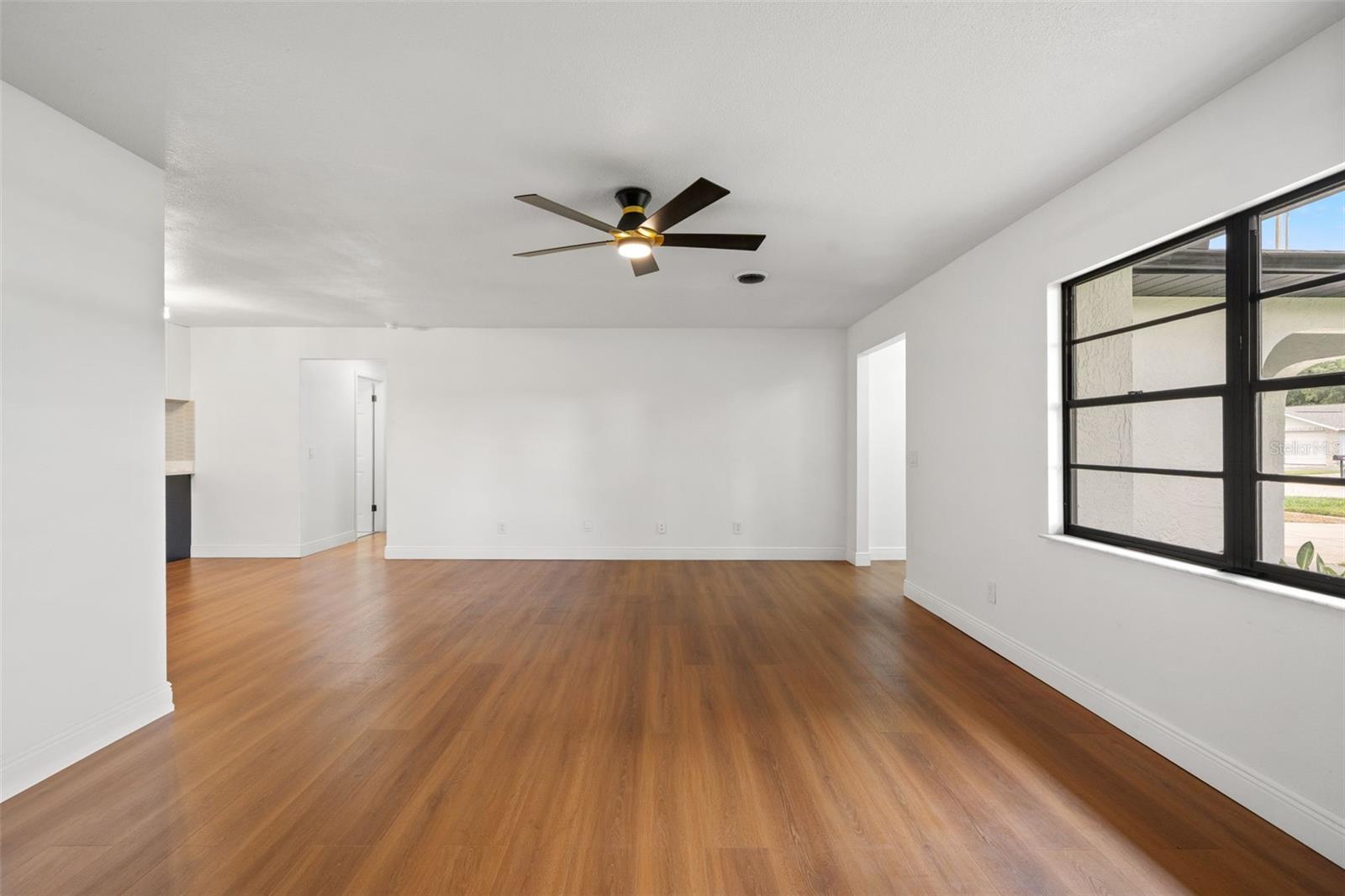 6111 18th, Zephyrhills, FL 33542