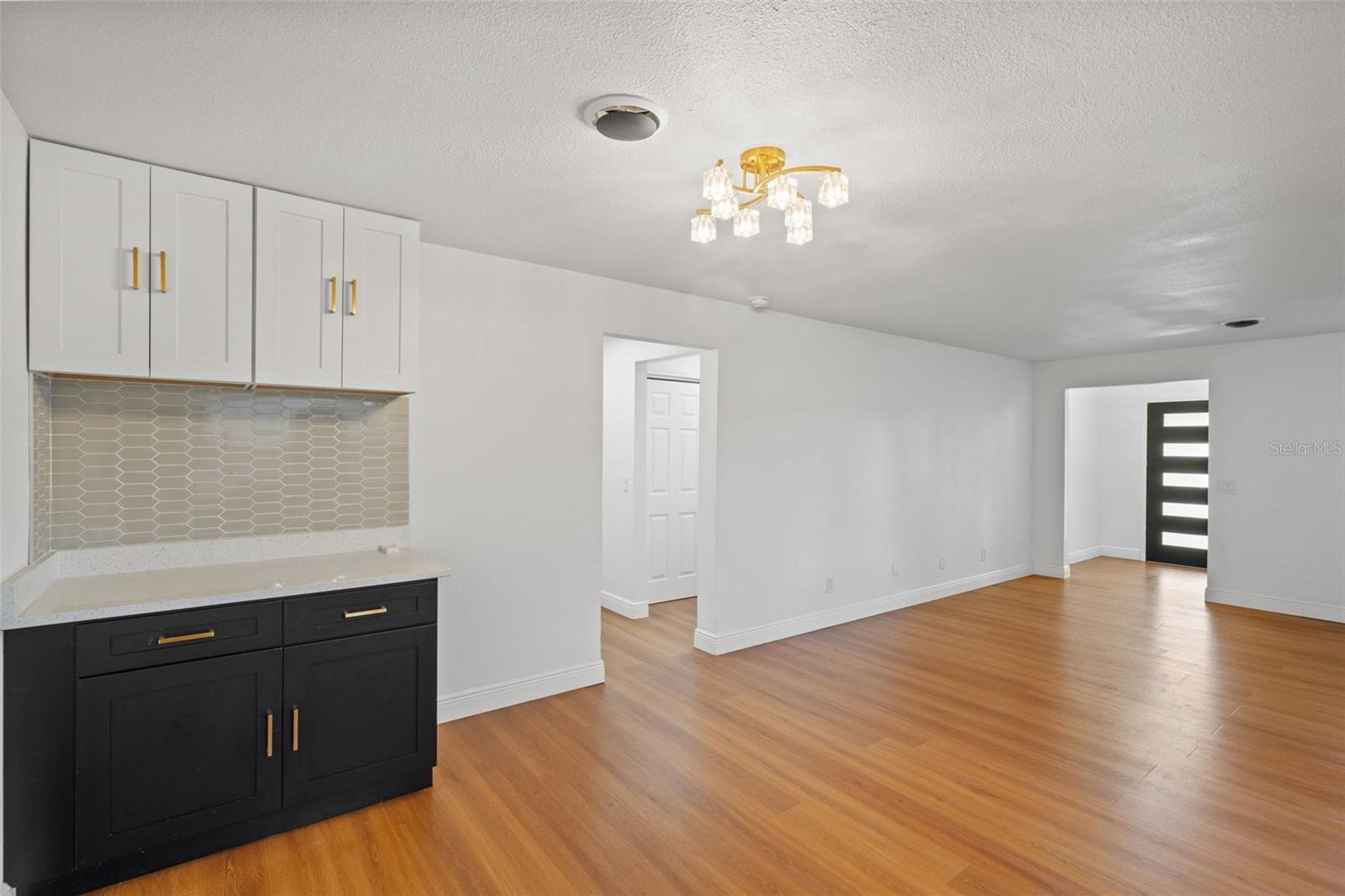 6111 18th, Zephyrhills, FL 33542