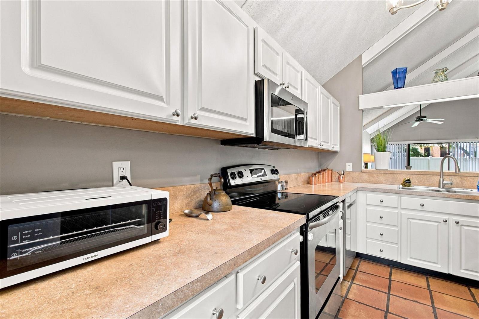 4130 Muriel Unit 5-c, Tampa, FL 33614
