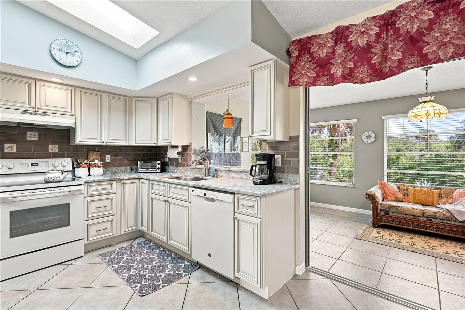 468 Harland, North Port, FL 34287