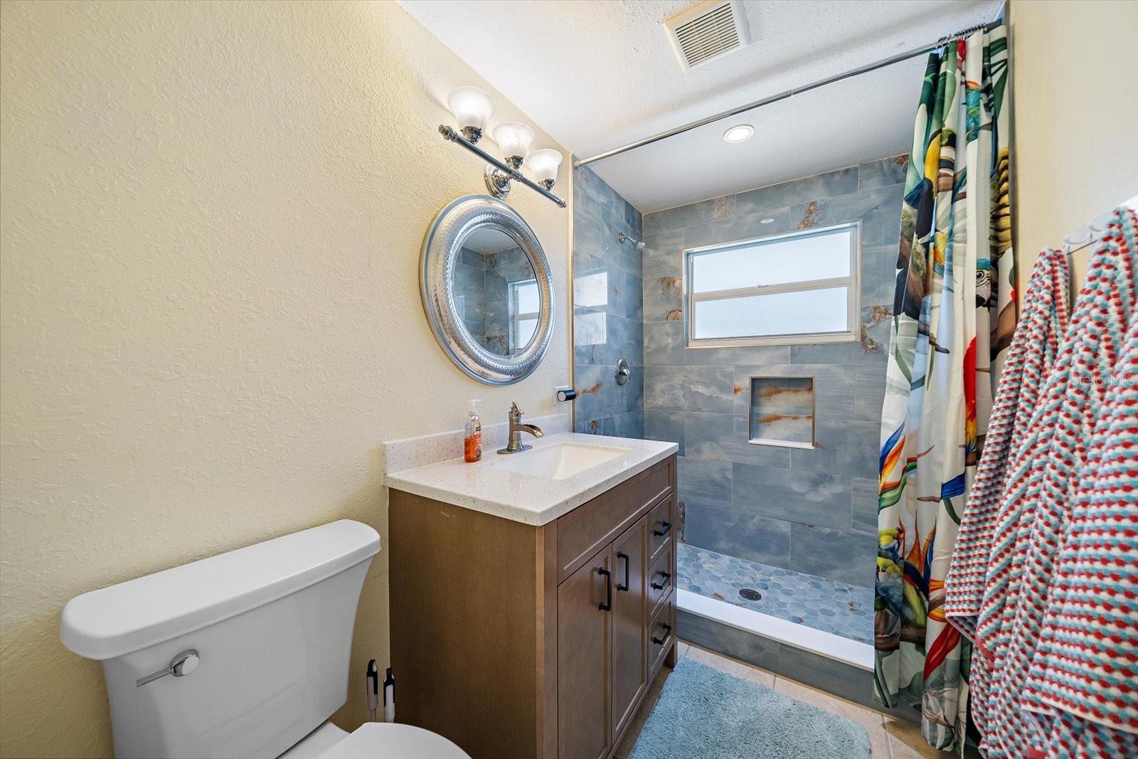 270 Seminole, Venice, FL 34293