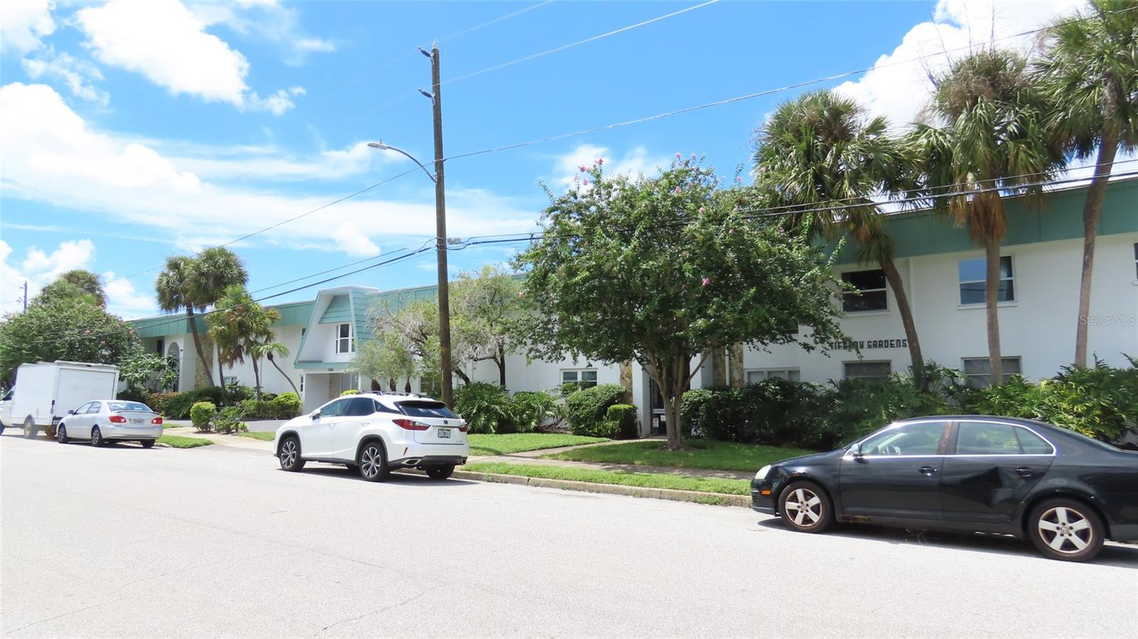 3100 Hartford Unit 129, St Petersburg, FL 33713