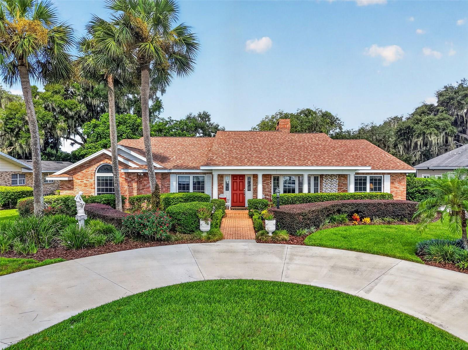 3081 Lakeshore, Mount Dora, FL 32757