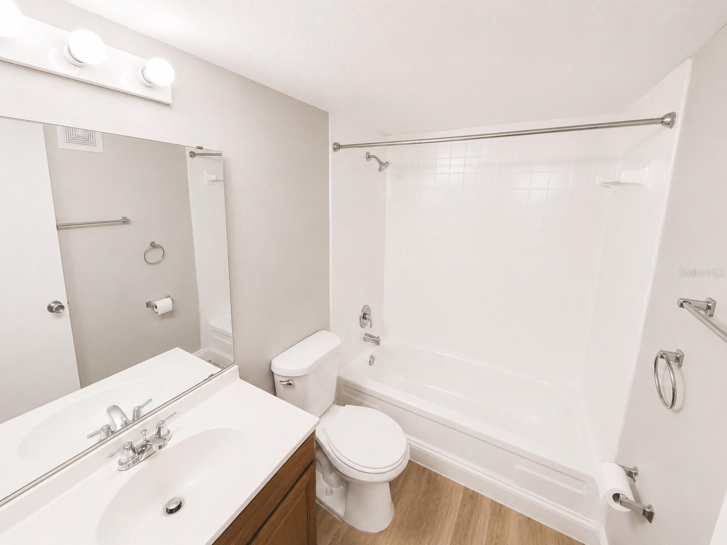 2791 L B Mcleod Unit D, Orlando, FL 32805