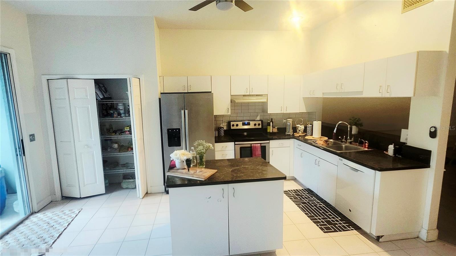 1764 Arabian, Palm Harbor, FL 34685