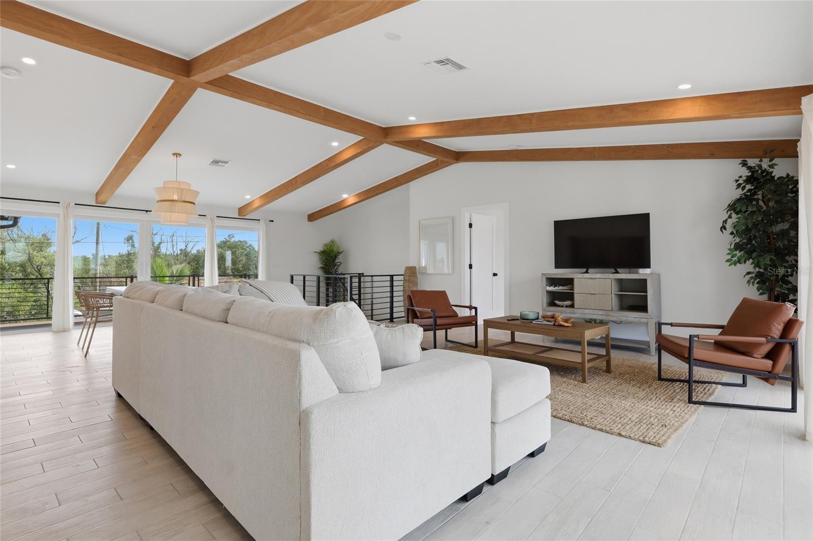 405 28th, Holmes Beach, FL 34217