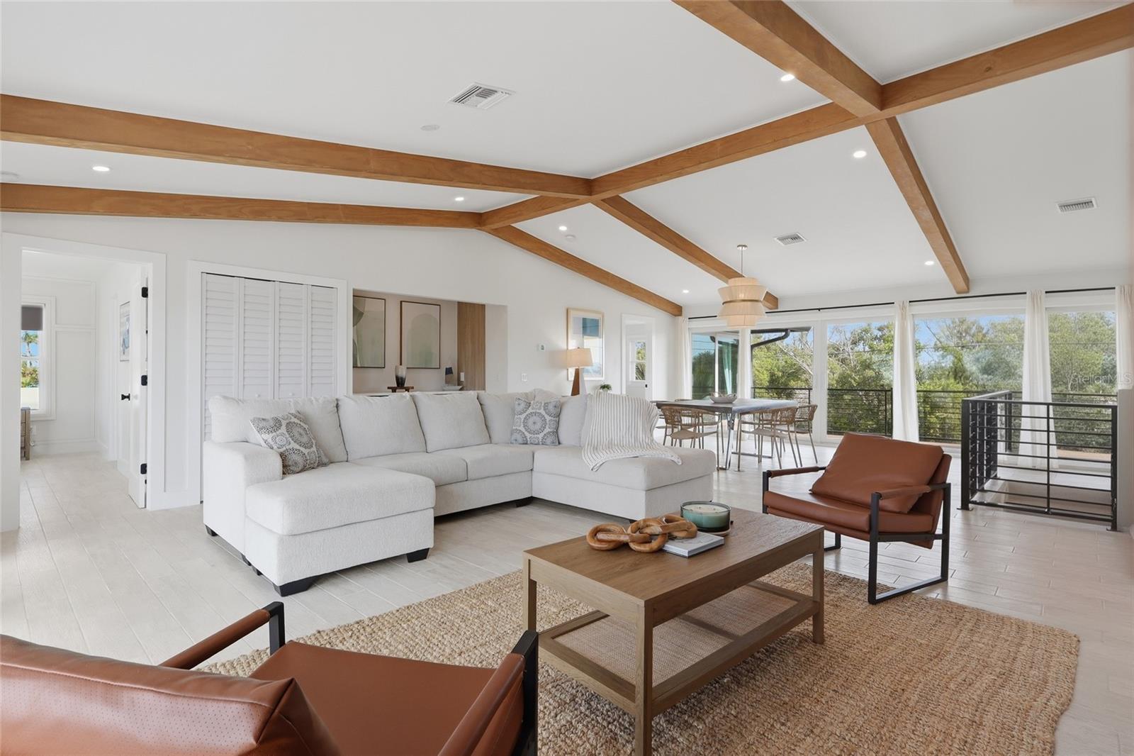405 28th, Holmes Beach, FL 34217