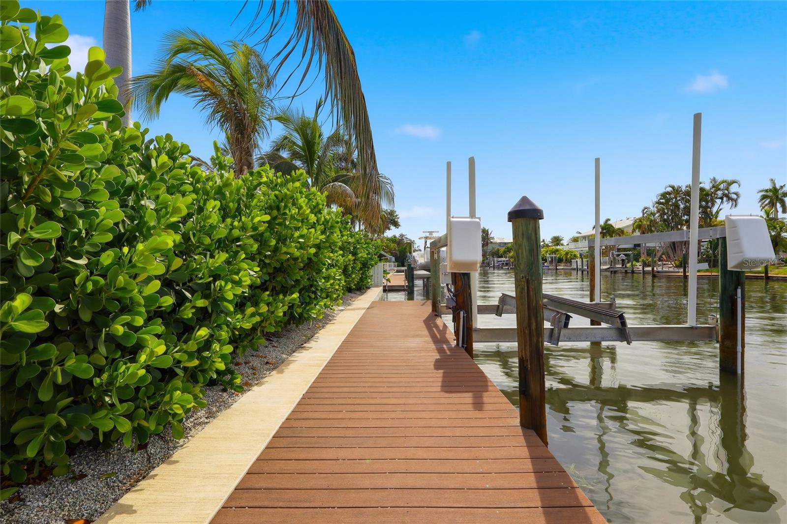 405 28th, Holmes Beach, FL 34217