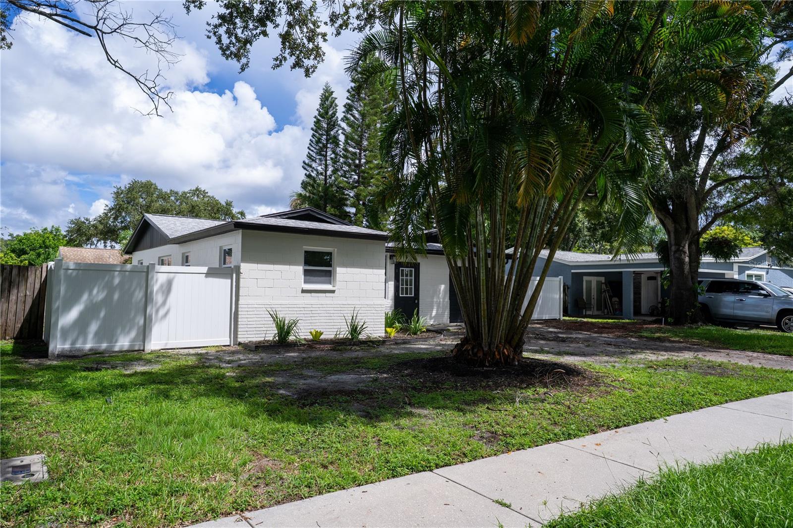 9111 109th, Seminole, FL 33777
