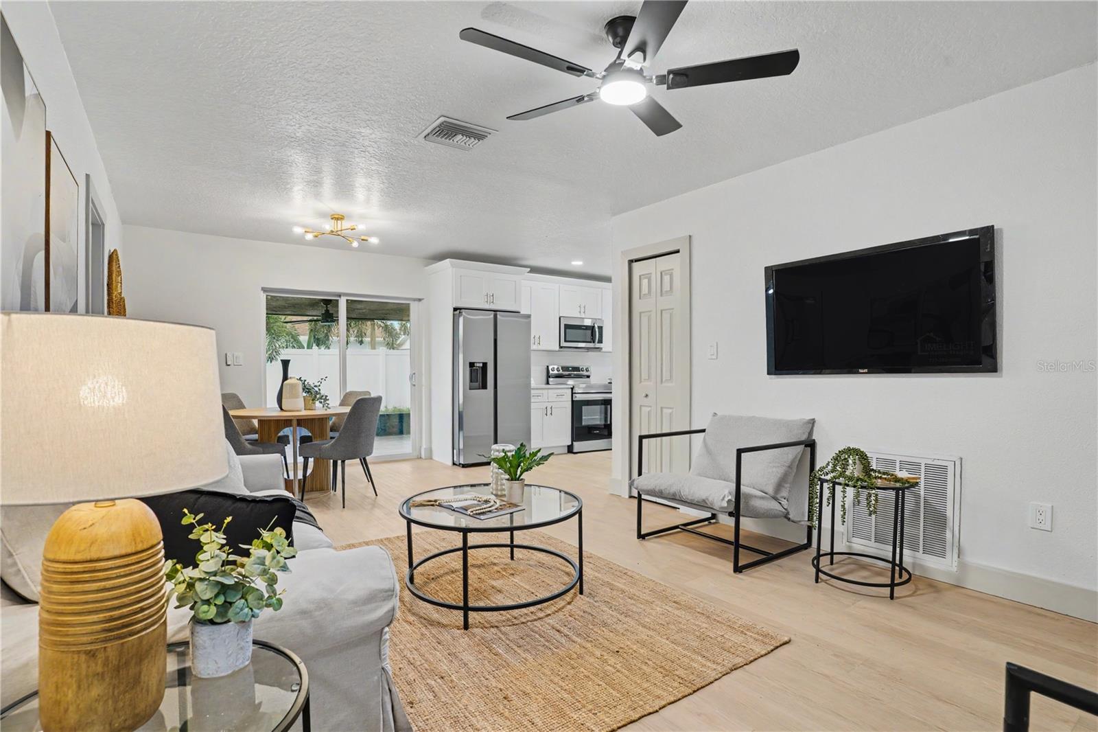 9111 109th, Seminole, FL 33777