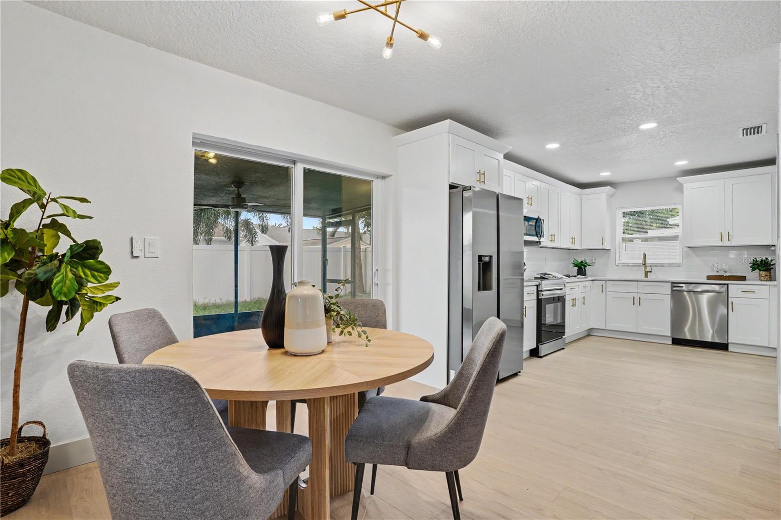 9111 109th, Seminole, FL 33777