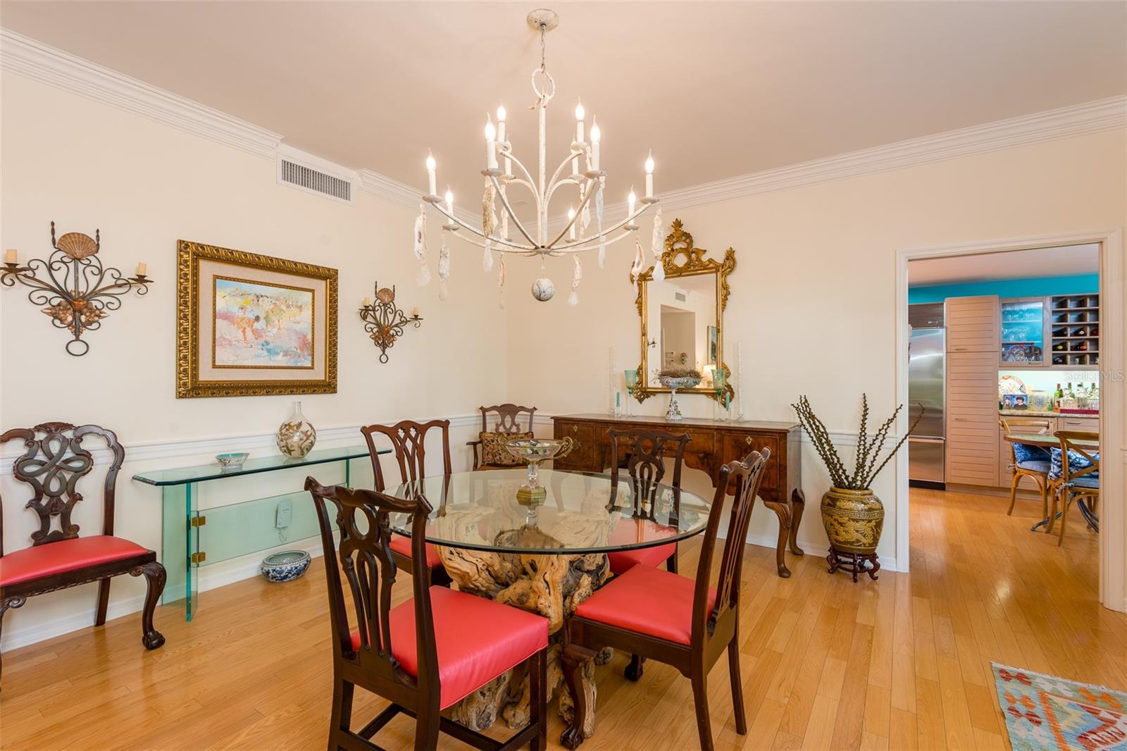 4907 Pilgrims Path, Tampa, FL 33611