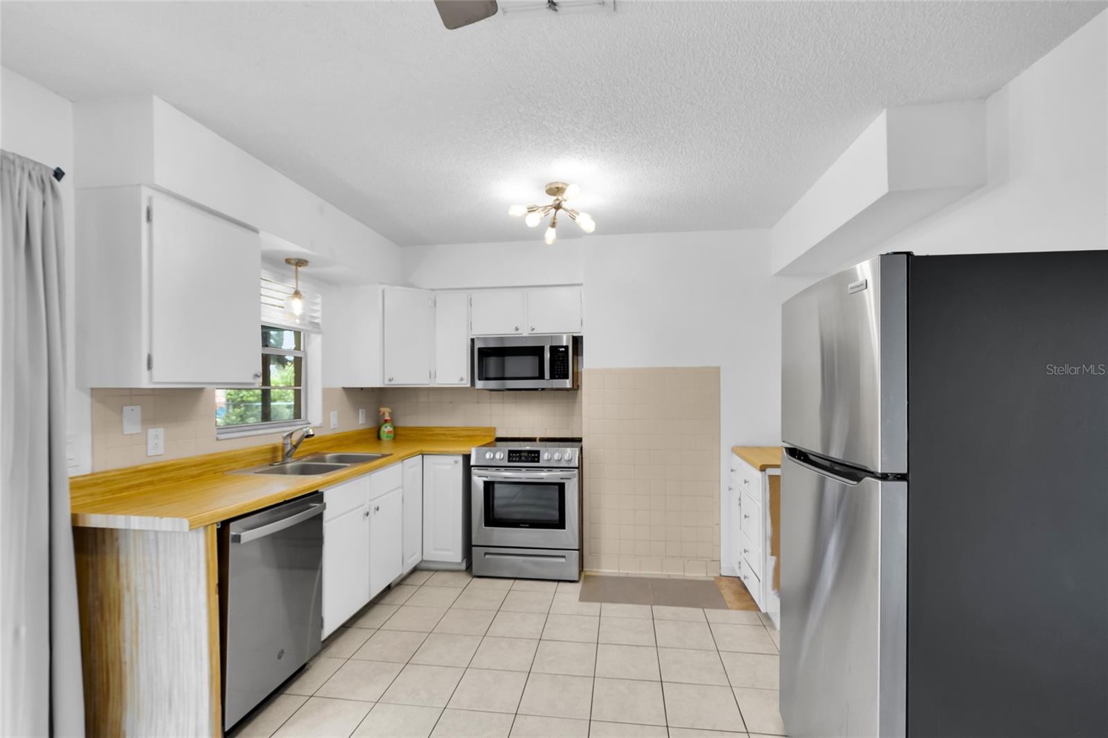 207 Elaine, Auburndale, FL 33823