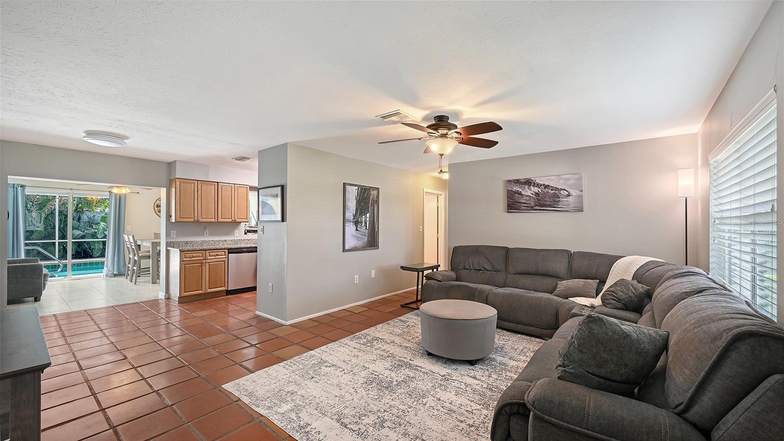 5338 Foxwood, Sarasota, FL 34232